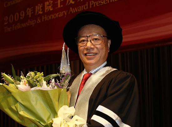 劉友波董事長設立的“虎山中學劉友波教育基金”蓓蕾初綻